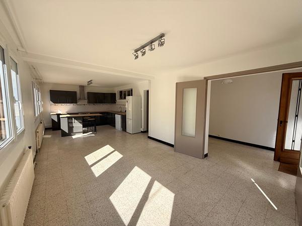 Appartement Compiegne 2 pièce(s) 71 m2