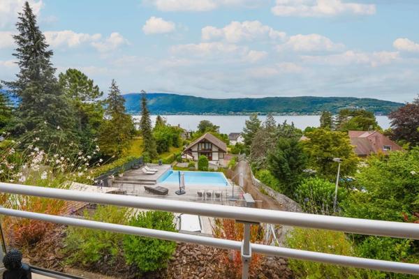 Appartement de Prestige à Veyrier-du-Lac – Vue Panoramique Unique sur le Lac d’Annecy