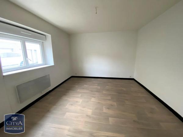 Appartement à louer 1 pièce 27.12m² Cholet (49300)