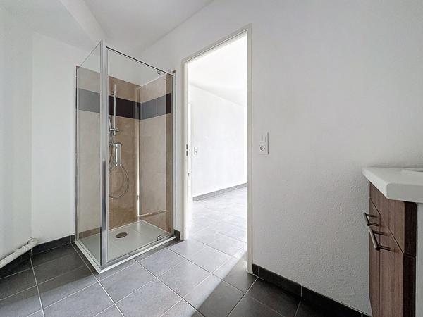 EN EXCLUSIVITÉ - Appartement 2 pièces situé à MANTES-LA-VILLE