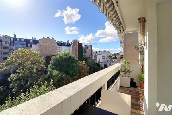 PASSY/MUETTE - Appartement de 3 chambres avec 2 balcons terrasses de 17m2