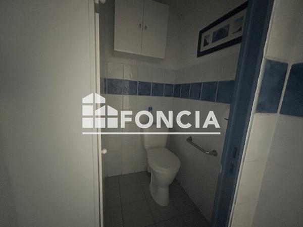 Location Local commercial 1 pièce 59.9 m² - TRAVERSE DES EAUX CHAUDES Digne-les-bains 04000