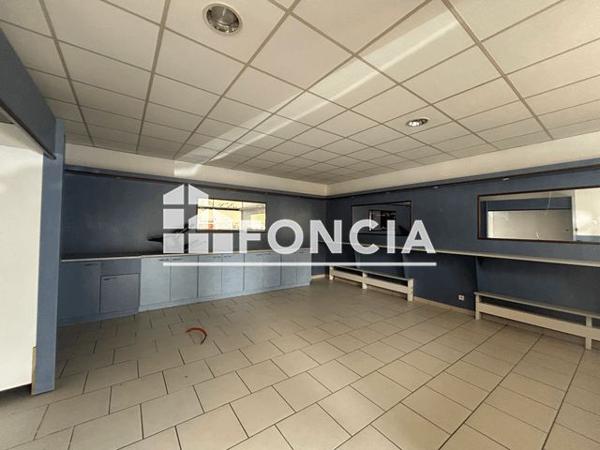 Location Local commercial 1 pièce 59.9 m² - TRAVERSE DES EAUX CHAUDES Digne-les-bains 04000