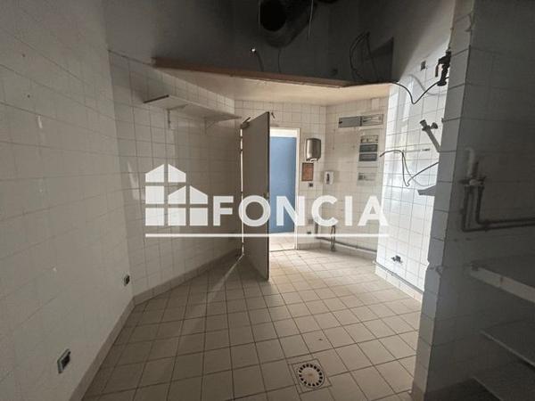 Location Local commercial 1 pièce 59.9 m² - TRAVERSE DES EAUX CHAUDES Digne-les-bains 04000