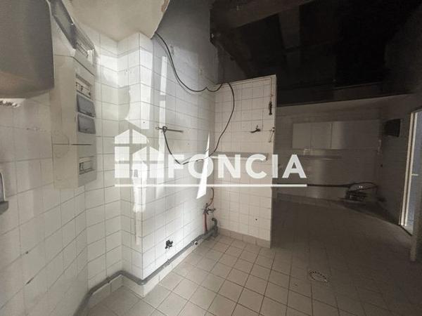 Location Local commercial 1 pièce 59.9 m² - TRAVERSE DES EAUX CHAUDES Digne-les-bains 04000