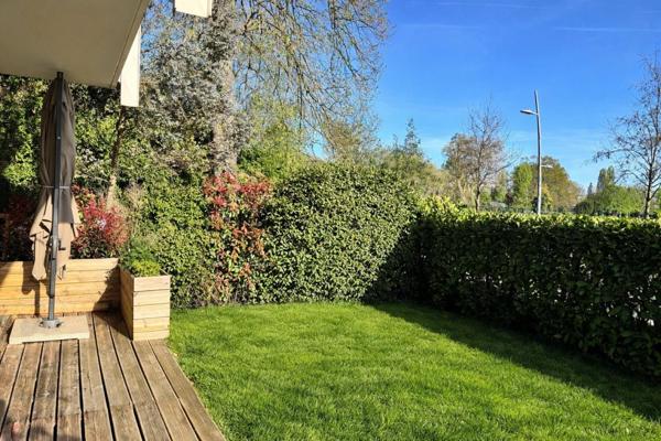 Coup de coeur assuré pour ce rez-de-jardin