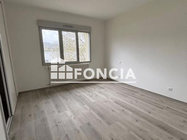 Location Appartement 4 pièces 98.51 m² - Revel 31250