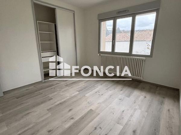 Location Appartement 4 pièces 98.51 m² - Revel 31250