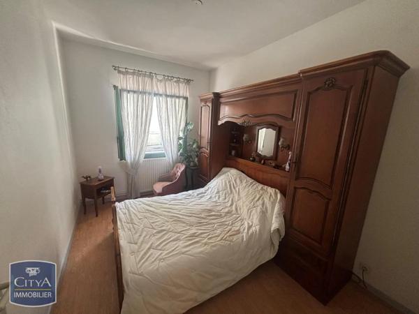 Appartement à louer 4 pièces 86.62m² Tours (37000)
