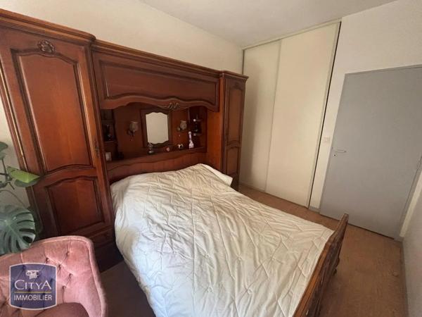 Appartement à louer 4 pièces 86.62m² Tours (37000)