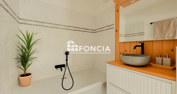 À vendre Appartement 2 pièces 31.51 m² - Le Plessis-robinson 92350
