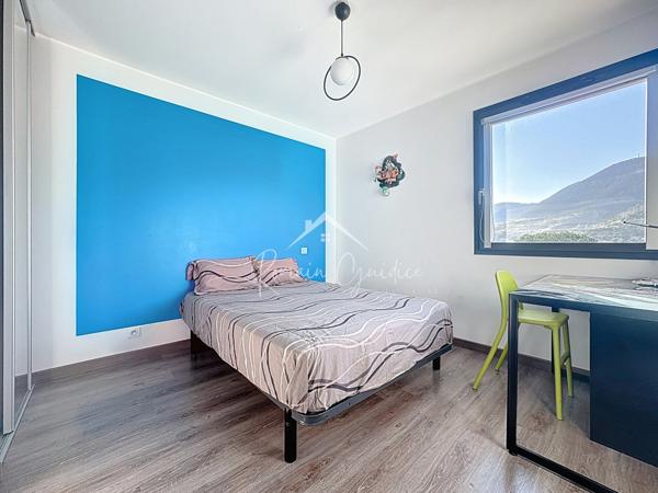 Millau (12100) MAISON F6 150 M2 DE 2013 SUR TERRAIN DE 700 M2