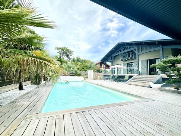 Magnifique Landaise rénovée de 260m² à Biscarrosse Plage
