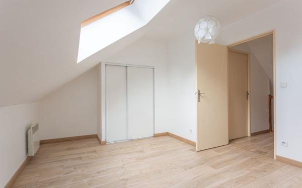 Appartement à vendre    3 pièces • 71,38 m2 Crosne