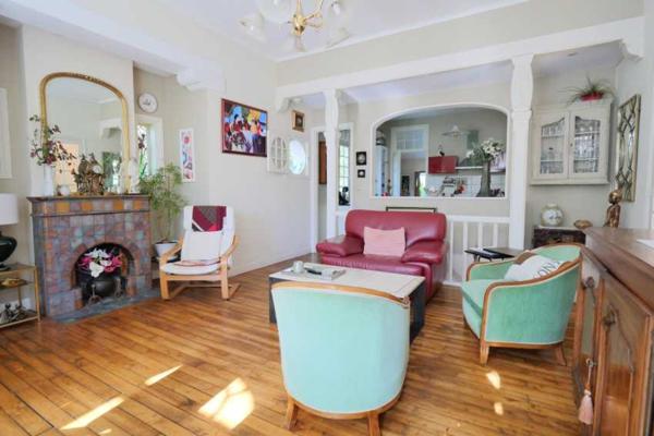 Maison 7 pièce(s) 5 chambre(s) 163 m²