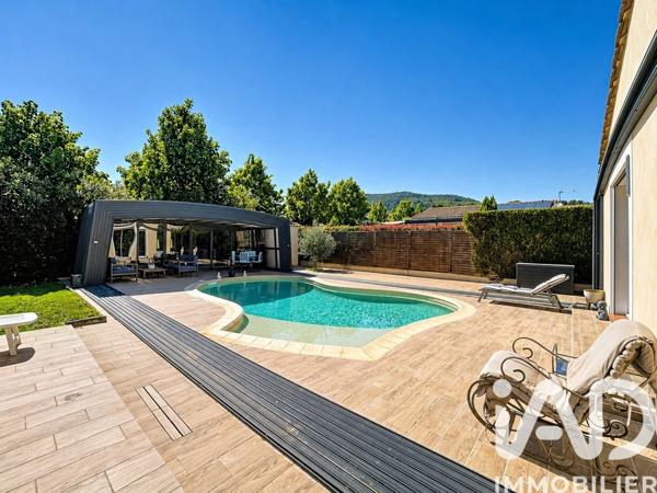 Maison à vendre 7 pièces 154 m² Villeneuve