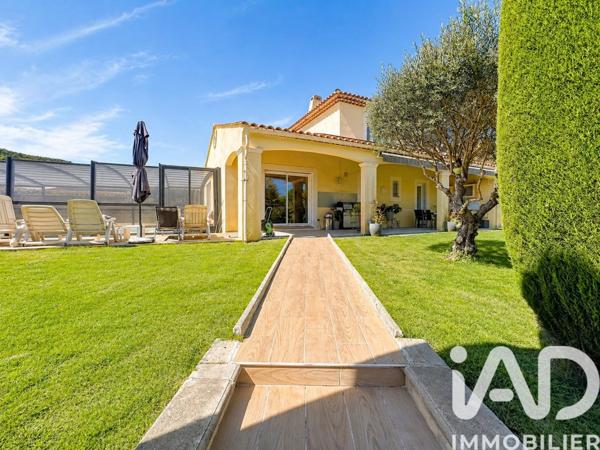 Maison à vendre 7 pièces 154 m² Villeneuve