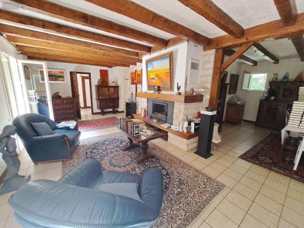 Pavillon à vendre à Le Mans dans la Sarthe (72000), ref : 001/1630 Pavillon à vendre à Le Mans dans la Sarthe (72000), ref : 001/1630