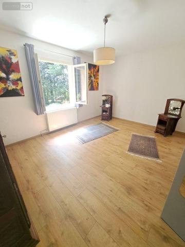 Pavillon à vendre à Le Mans dans la Sarthe (72000), ref : 001/1630 Pavillon à vendre à Le Mans dans la Sarthe (72000), ref : 001/1630