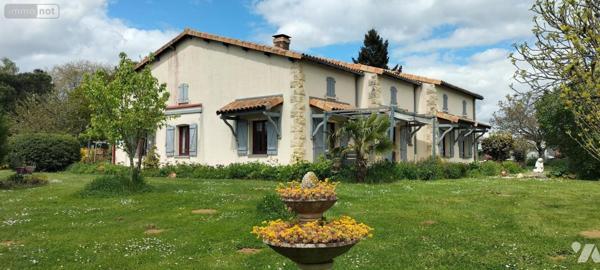 Maison à vendre à Sepvret dans les Deux-Sèvres (79120), ref : MR1460