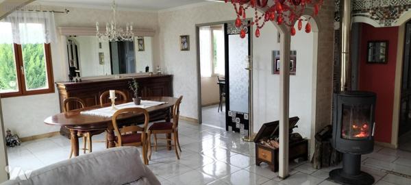 Maison à vendre à Sepvret dans les Deux-Sèvres (79120), ref : MR1460