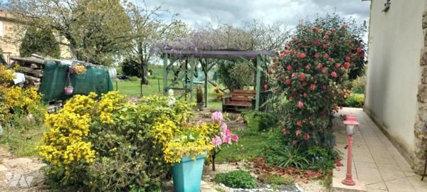 Maison à vendre à Sepvret dans les Deux-Sèvres (79120), ref : MR1460