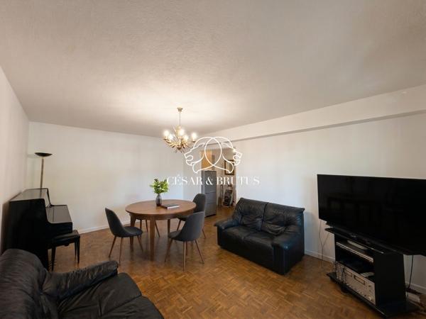 74 m² à rénover avec terrasse, parking et cave – Villeurbanne