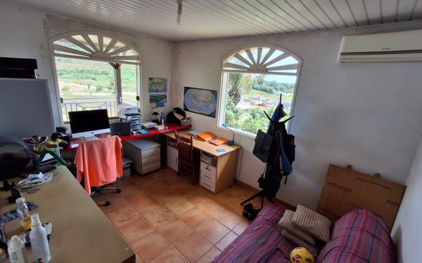 Maison à vendre    4 pièces • 120 m2 Cayenne