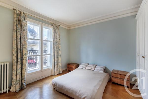 Appartement F6 à vendre  6 pièces - 169,09 m2 PARIS - 75009