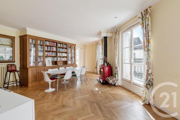 Appartement F6 à vendre  6 pièces - 169,09 m2 PARIS - 75009