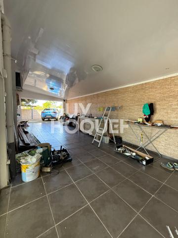 Maison Sainte Suzanne 6 pièce(s) 172 m2