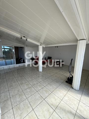 Maison Sainte Suzanne 6 pièce(s) 172 m2
