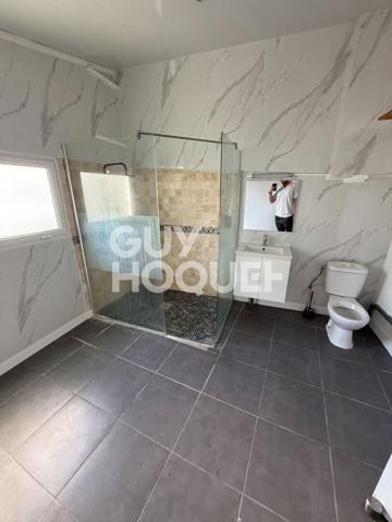Maison Sainte Suzanne 6 pièce(s) 172 m2