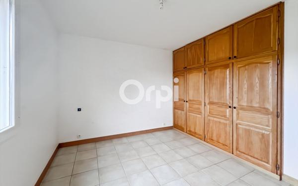 Maison à vendre    5 pièces •  Oloron-Sainte-Marie