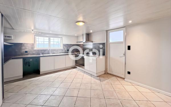 Maison à vendre    5 pièces •  Oloron-Sainte-Marie