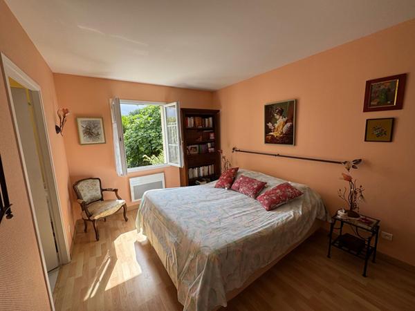 Maison Port Des Barques 140 m2 - 2 garages - Véranda