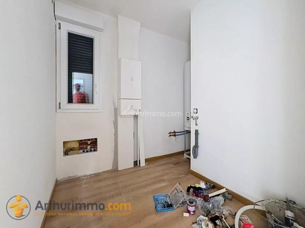 Location                                                      Maison
                        
                     5 pièces                      118 m2                     à Les Petites-Loges