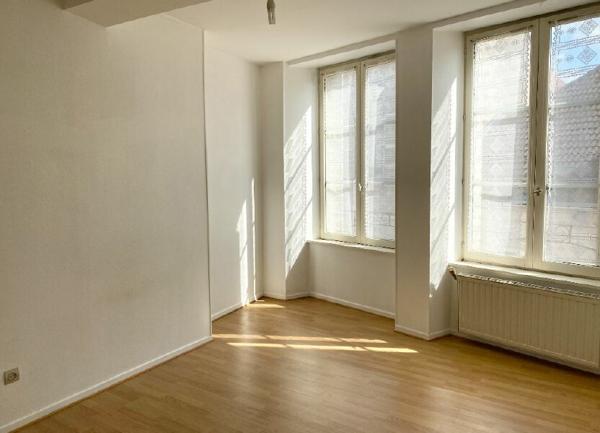 Appartement à louer    2 pièces • 46 m2 Chaumont