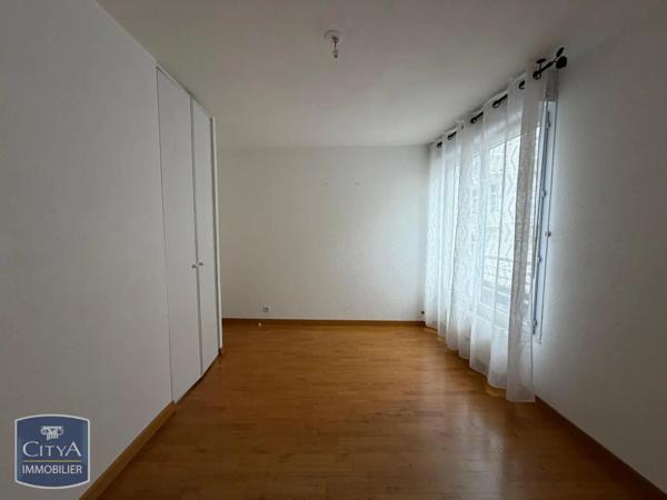 Appartement à louer 3 pièces 79m²