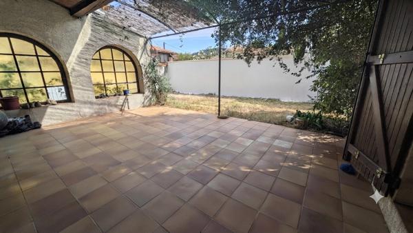 Villa familiale au coeur du village - écoles et commodités à pied