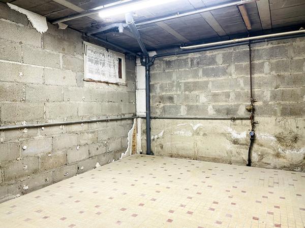 DESCARTES ? Pavillon avec potentiel à 111 000 FAI [REF. 7056]