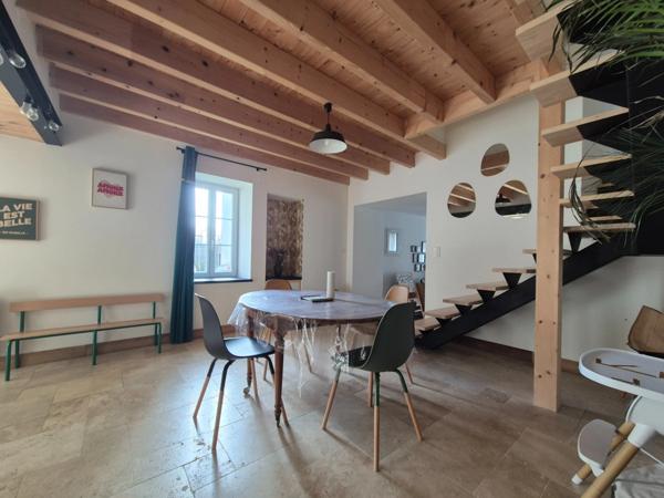 Belle maison rénovée à vendre 5 pièces Niort (79)