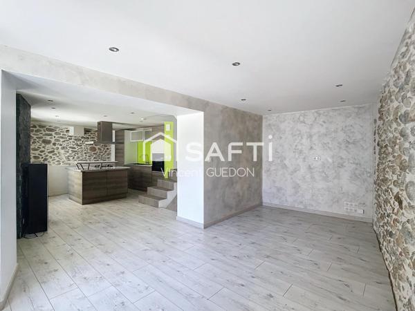 Maison de village avec garage