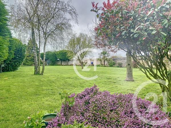 Maison à vendre  8 pièces - 265 m2 THUE ET MUE - 14