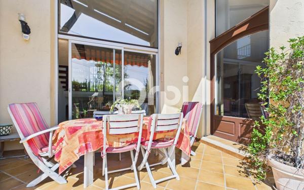 Maison à vendre    5 pièces • 178,54 m2 Mandelieu-la-Napoule