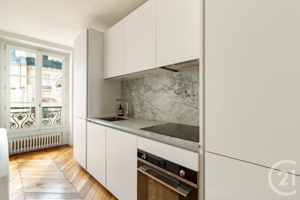 Appartement F3 à vendre  3 pièces - 54,13 m 2   PARIS  - 75017