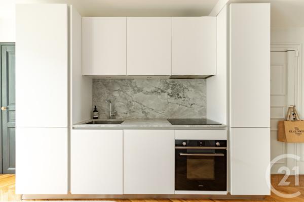 Appartement F3 à vendre  3 pièces - 54,13 m 2   PARIS  - 75017