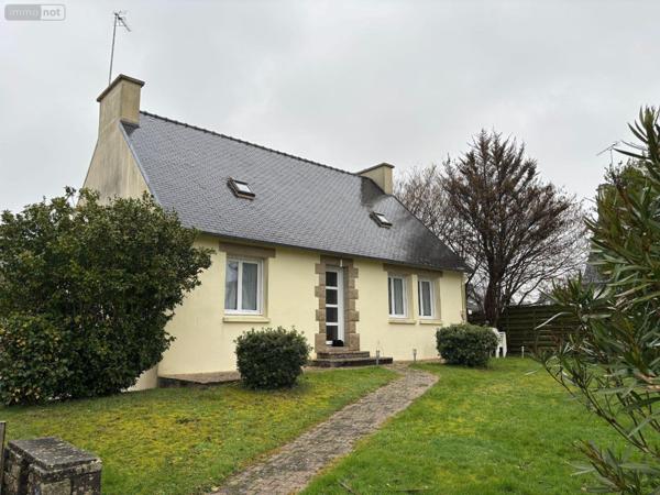 Maison de ville à vendre à Briec dans le Finistère (29510), ref : MAIS/1059   
Centre Ville
