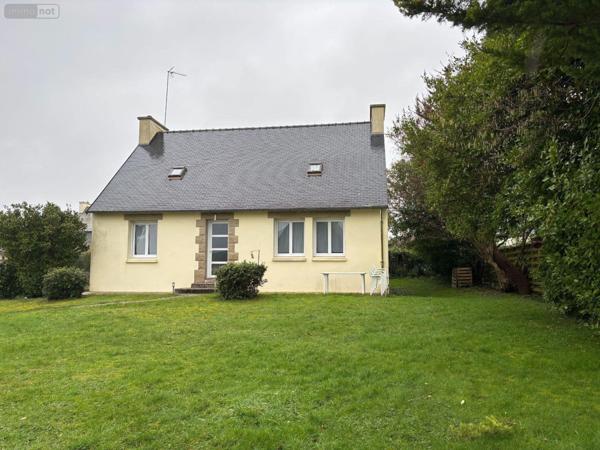 Maison de ville à vendre à Briec dans le Finistère (29510), ref : MAIS/1059   
Centre Ville