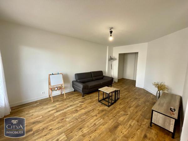 Appartement à louer 3 pièces 66.91m² Voiron (38500)